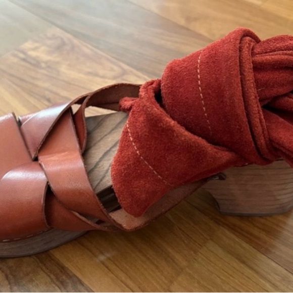 Free People | Women’s rust Emmy suede leather criss cross bridge strap clogs sz7 - Picture 9 of 16